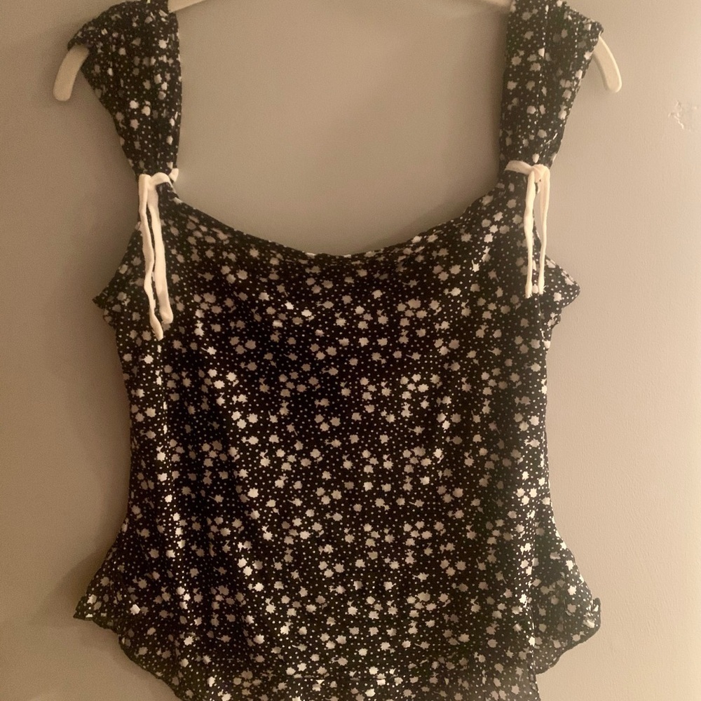 Free People Black Floral Women's Top - NWT Size L - Picture 5 of 8